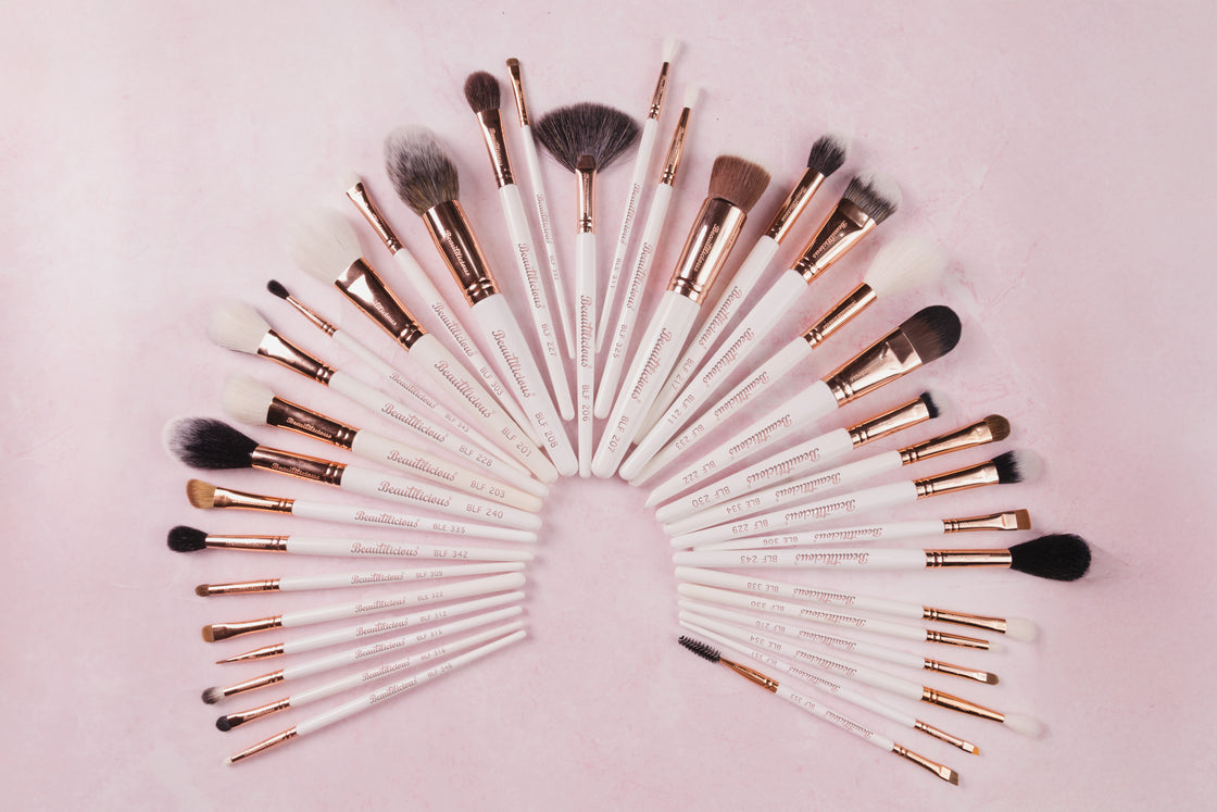 The Ultimate Blend Bank – 36 Piece Masterstroke Brush Set (36 Brushes)