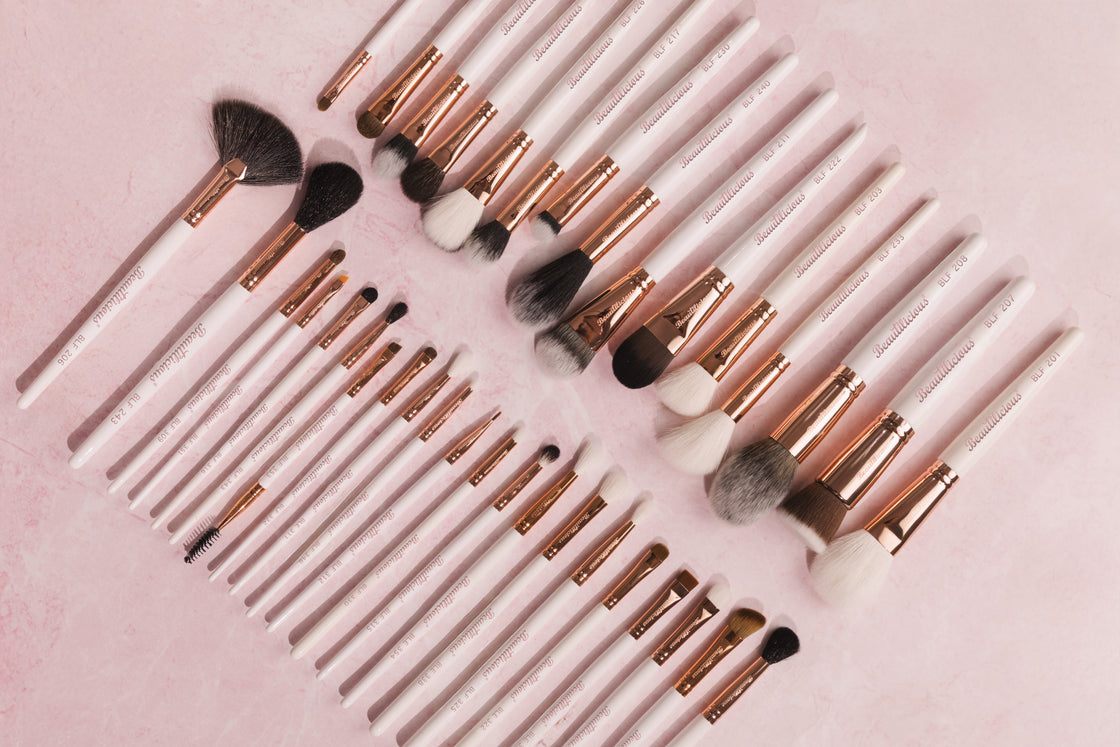 The Ultimate Blend Bank – 36 Piece Masterstroke Brush Set (36 Brushes)