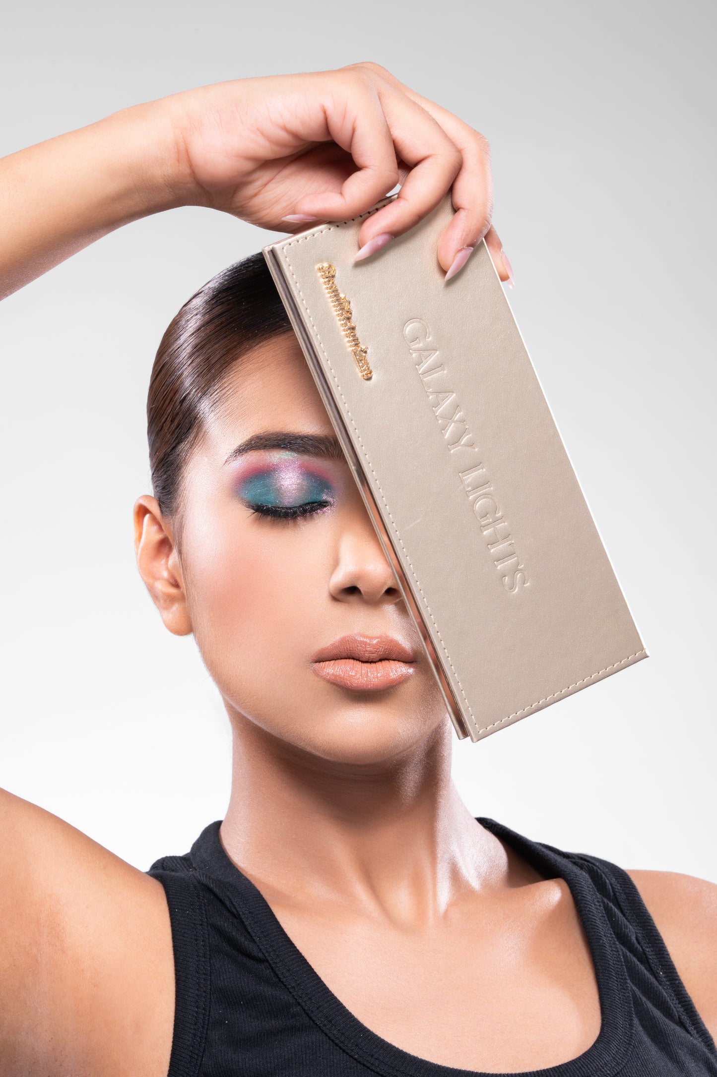 Galaxy Lights Multidimensional Shimmer Palette
